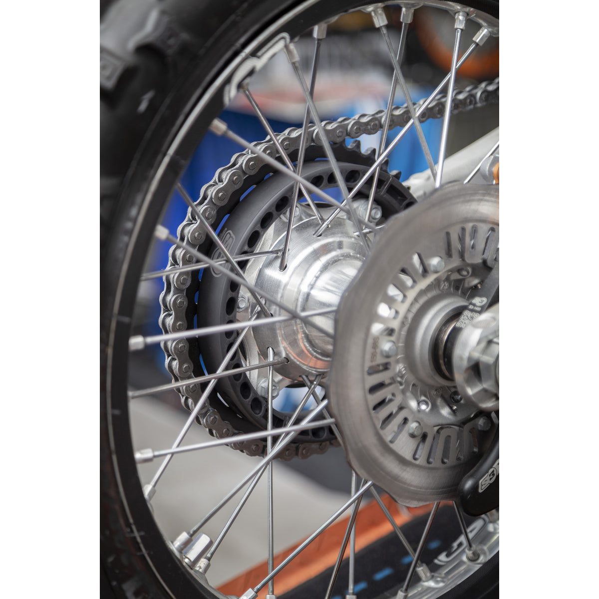 HUGO S3 SPROCKET HUB CHAIN CASE PROTECTOR STARK/ FANTIC / KTM GROUP / HONDA / SHERCO / RIEJU